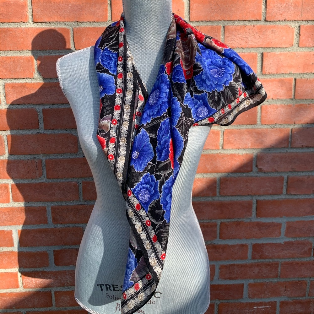 Albert Nipon Vintage floral silk scarf